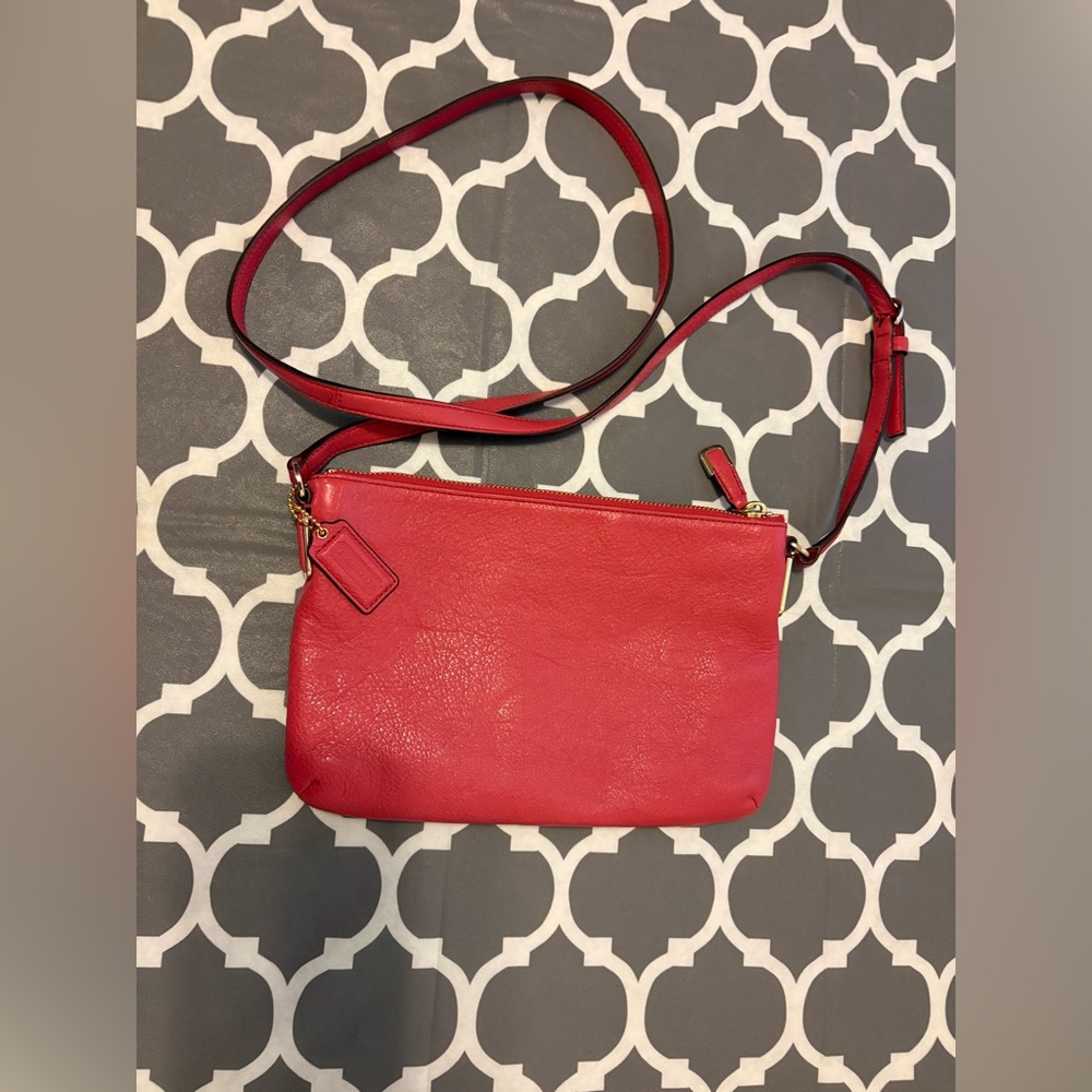 Coach Madison leather East West swingpack pink crossbody Loganberry bag Purse - Picture 5 of 8